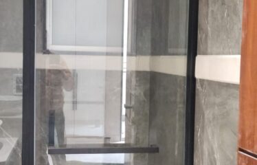 Park Facing Builder Floor for Sale in Gulmohar Park, South Delhi