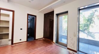Luxurious First Floor Available for Rent In Gulmohar Park