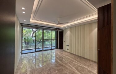 Super Luxury First Floor Availabe For Sale In South Extension-2