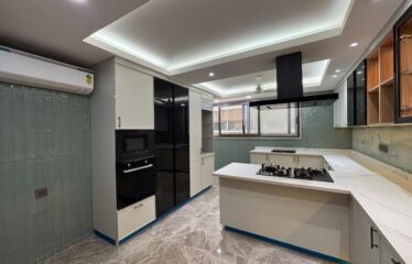 luxurious Third Floor With Terrace For Rent In Anand Lok