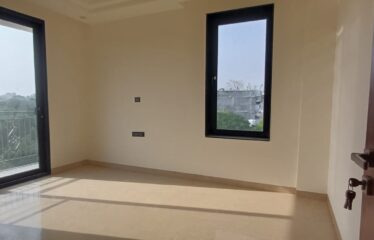 Super Luxurious Third Floor With Terrace For Sale In Shivalik