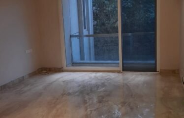 Luxurious First Floor Available for Rent in Westend