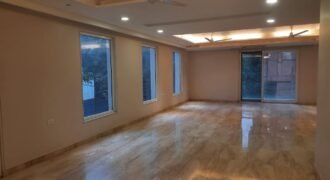 Luxurious First Floor Available for Rent in Westend