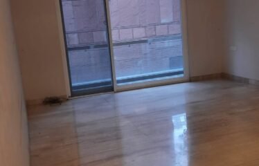 Luxurious First Floor Available for Rent in Westend